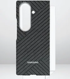 Samsung Z Fold  8 Ultra Clear  Magnet Case